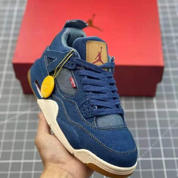 AIR JORDAN 4 RETRO NRG Levi\'s